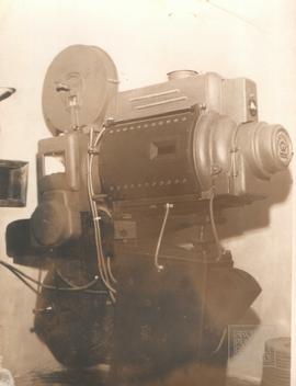 Máquina de projeção do Cine Juparanã