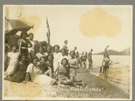 Departamento feminino na Praia Bento Ferreira