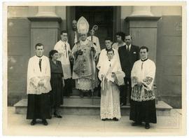 Izaura Dória Claudio, Maria José Claudio e José Celso Claudio em evento religioso na Catedral Met...
