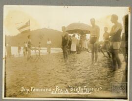 Departamento feminino na Praia Bento Ferreira