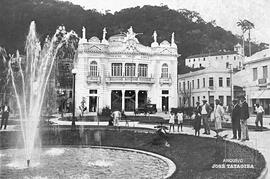 Fachada do Teatro Carlos Gomes